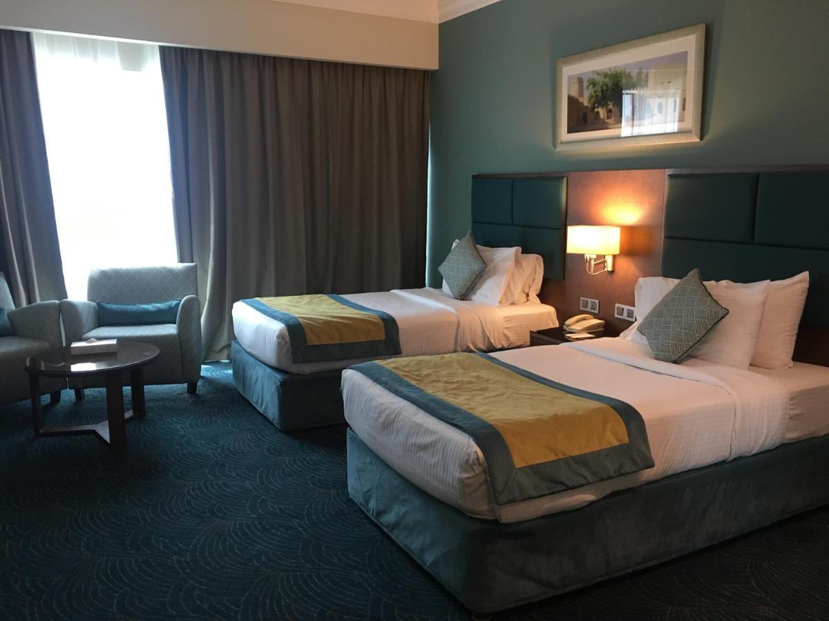 Seasons 4* Dubai