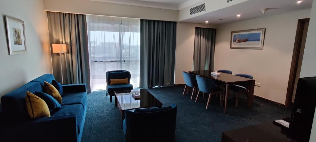 Seasons 4* Dubai